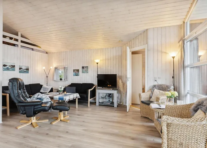 1094 * Bjerregård