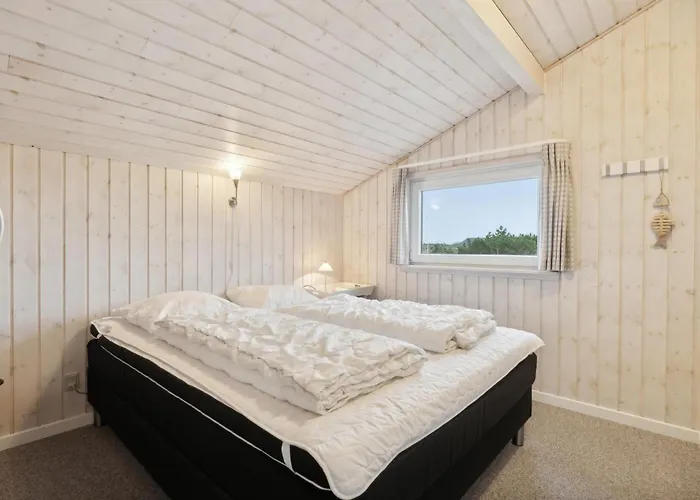 Дом отдыха 1094 *